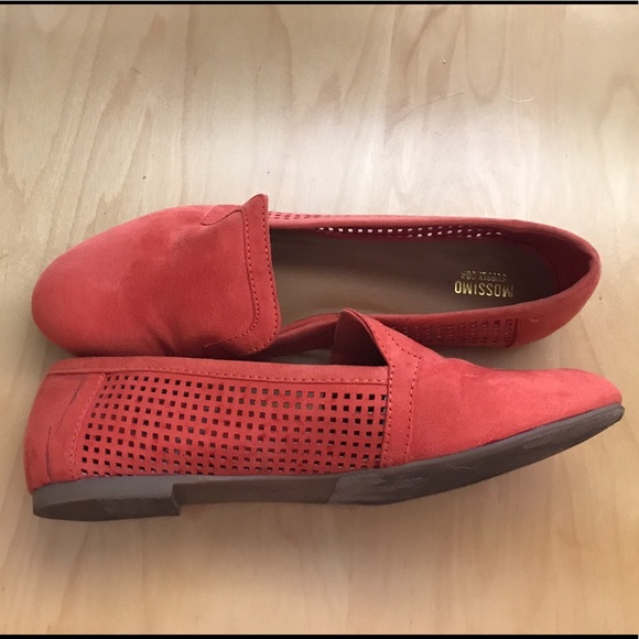 Mossimo Trina Laser Cut Flats - Picture 5 of 5