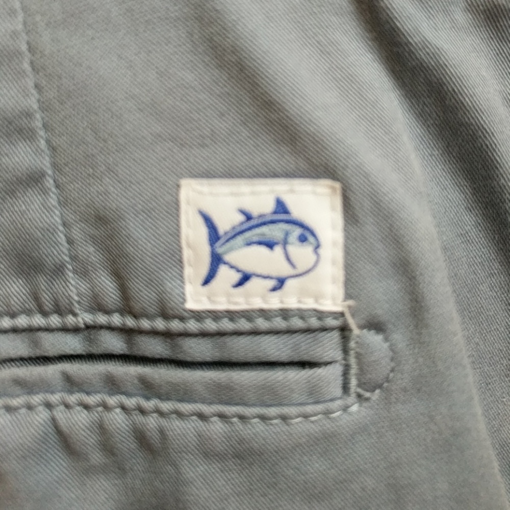 Southern Tide Twill shorts