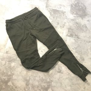 Forever 21 Men's Medium Zipper Ankle Joggers