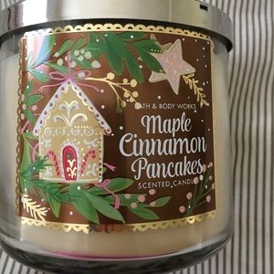 NWOT Bath and Body Works Delicious Candle!