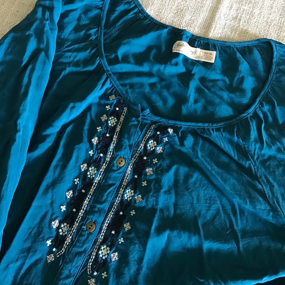 Button down blouse - Picture 2 of 3