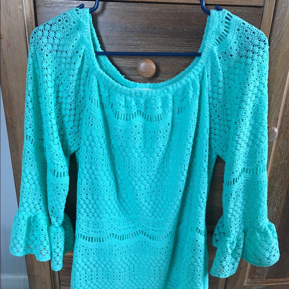 Boutique Turquoise Top Size Small
