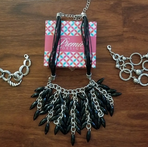 Premier Designs "Triplet" Necklace - Picture 4 of 6