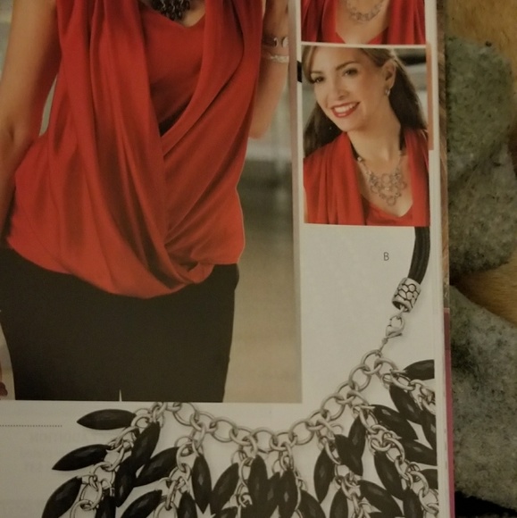 Premier Designs "Triplet" Necklace - Picture 5 of 6