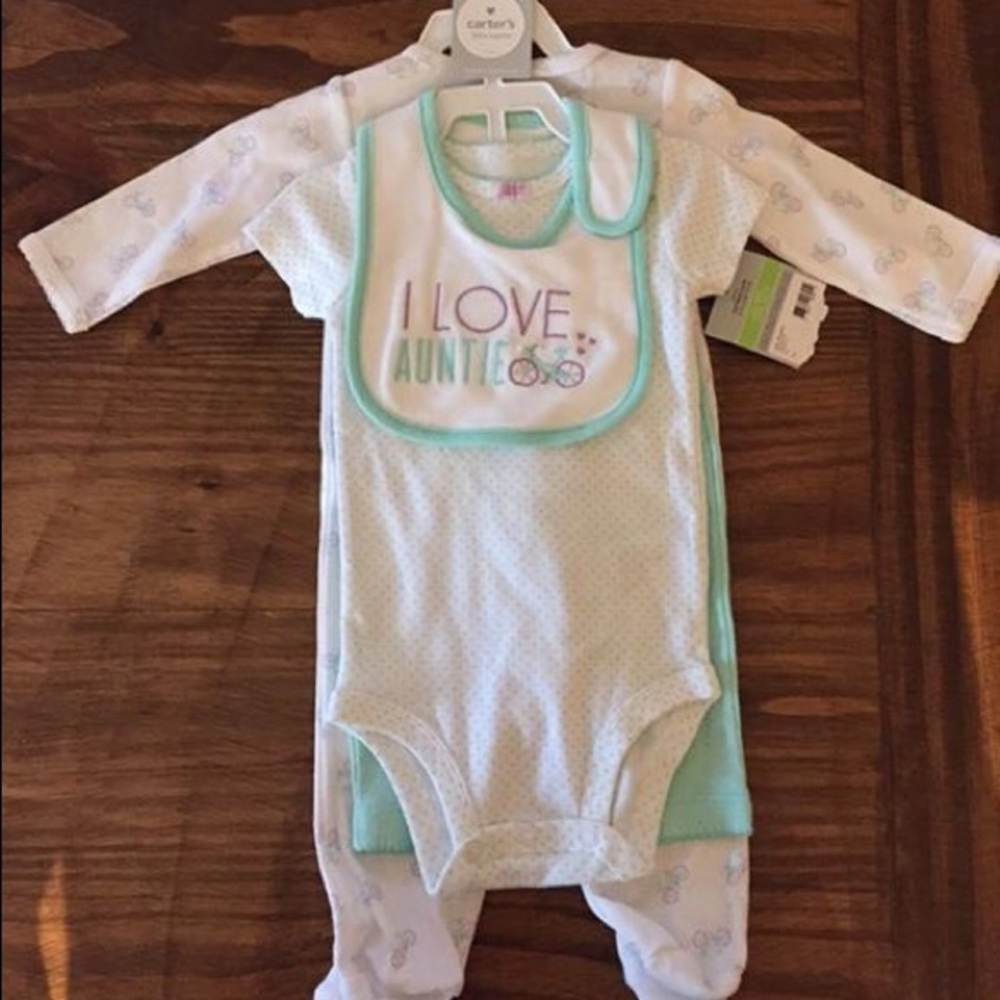 BNWT Carters bicycle set