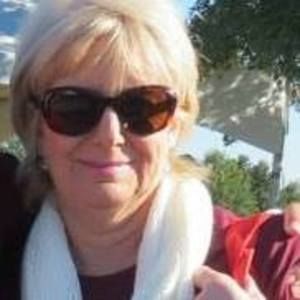 Meet your Posher, Connie