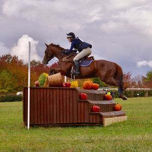 Meet your Posher, Brooke