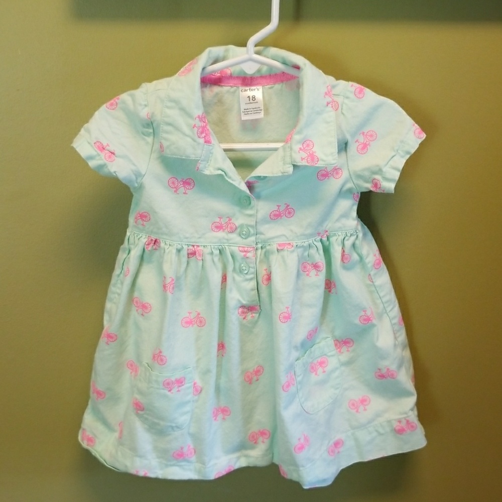 Button down short sleeve dress.