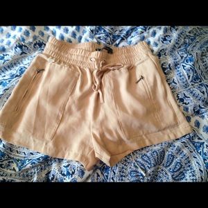 Formal structured Rose shorts