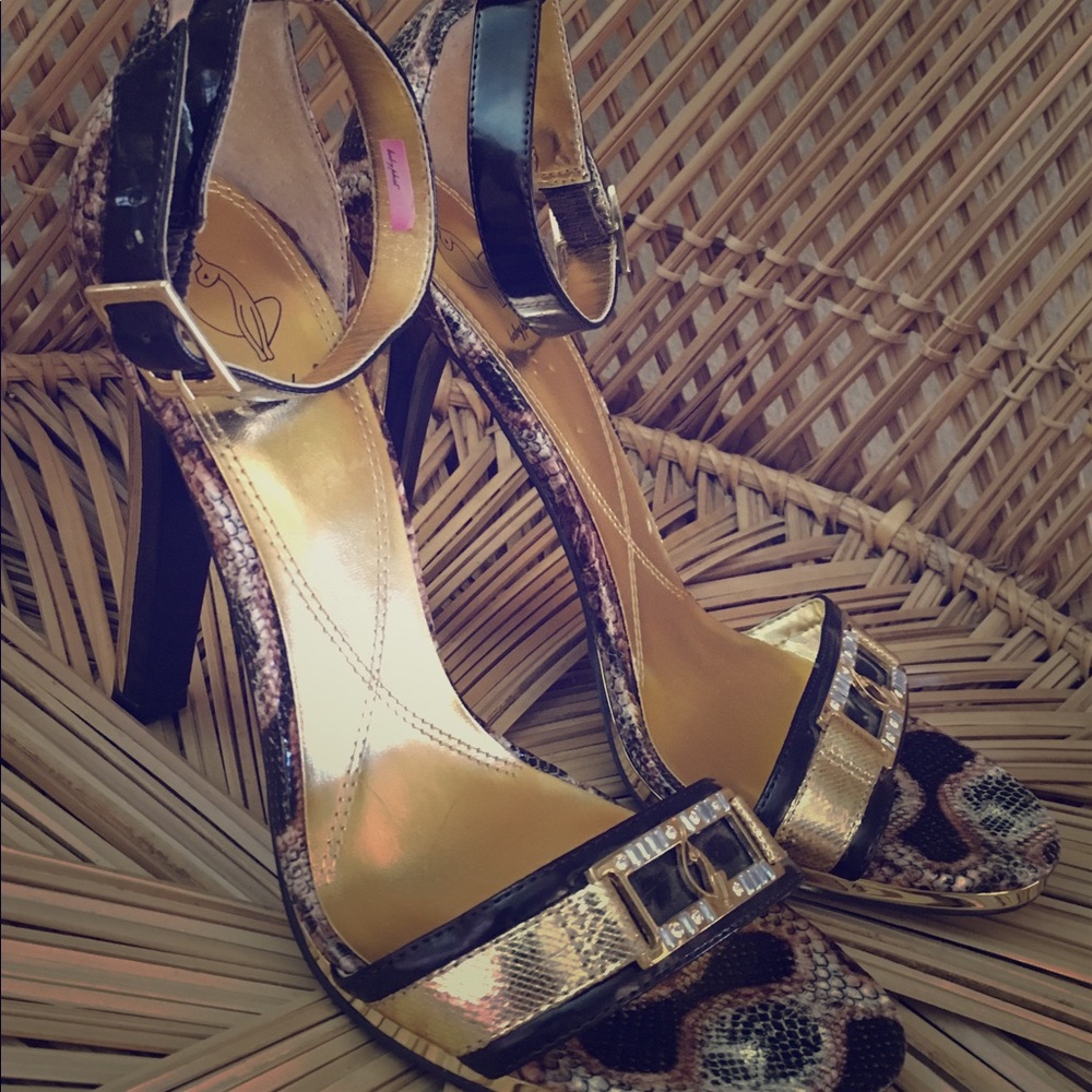 Baby Phat Ankle Strap High Heels faux snake skin 9