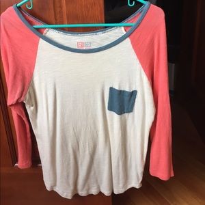 Three quarter sleeve soft top