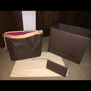 Louis Vuitton Delightful MM Shoulder Bag
