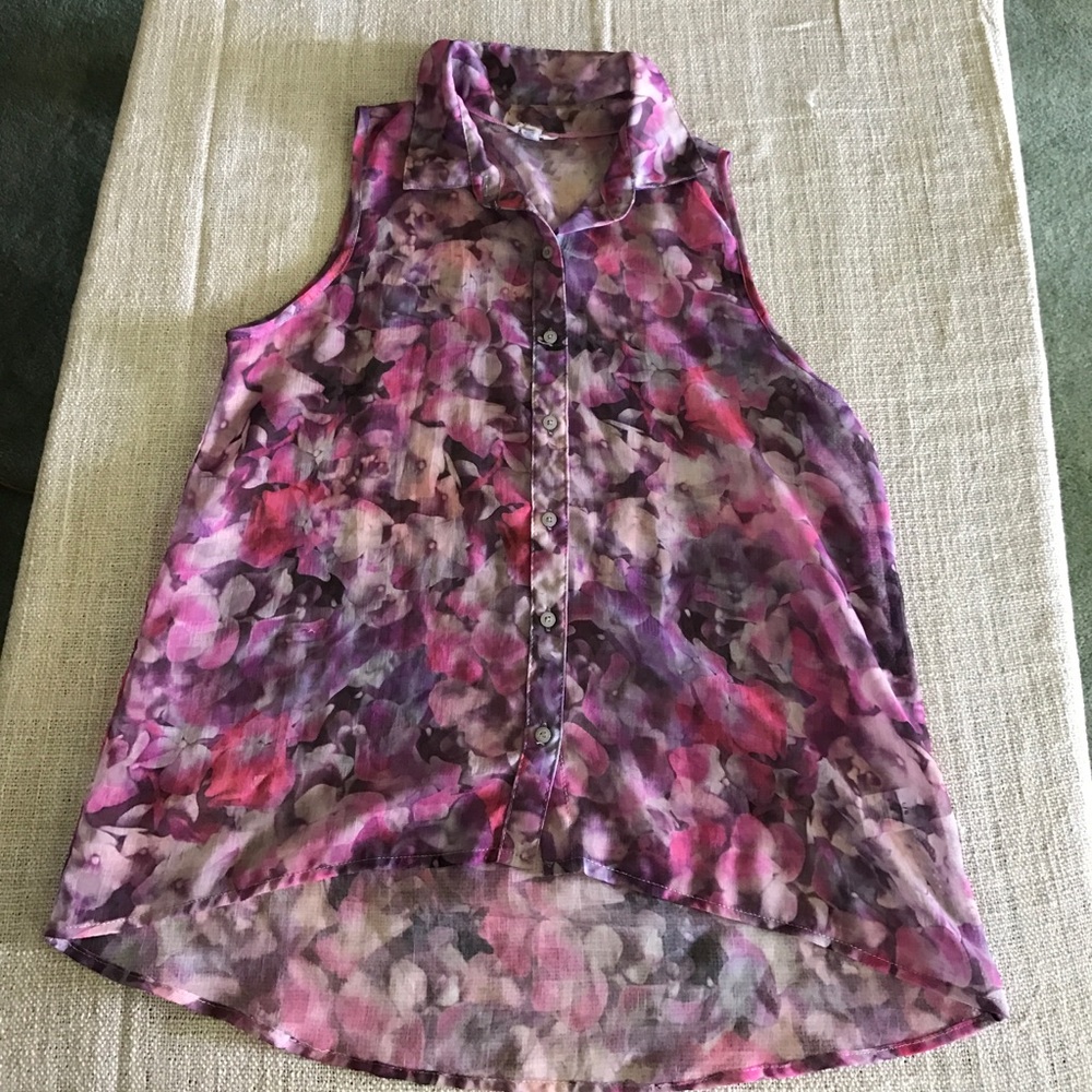 Flower design tank