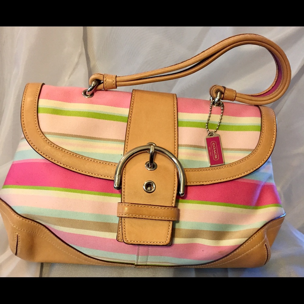 Coach, Hampton Soho MulticolorCanvas W/Tan Leather