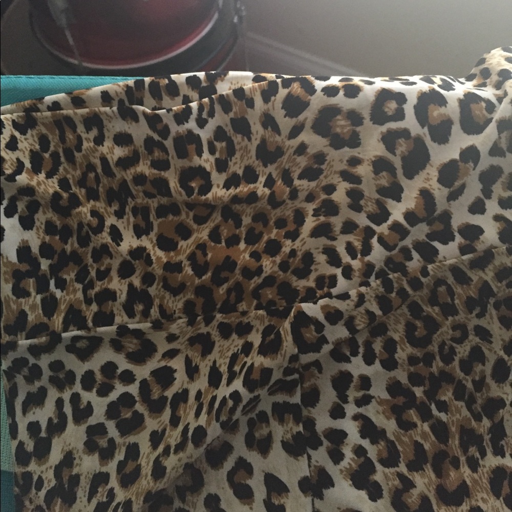 Cheetah print leggings