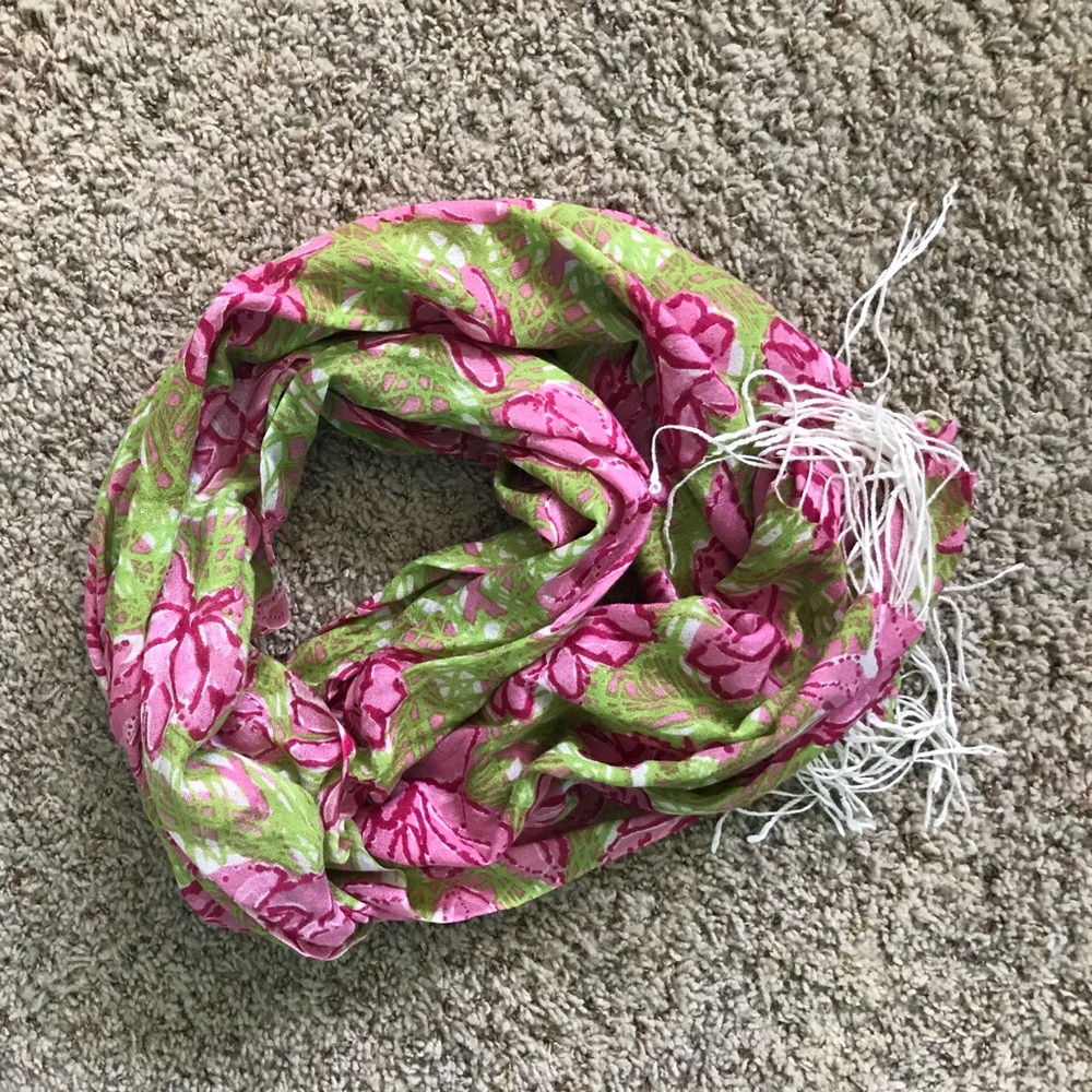 Lilly Pulitzer Murfee Scarf