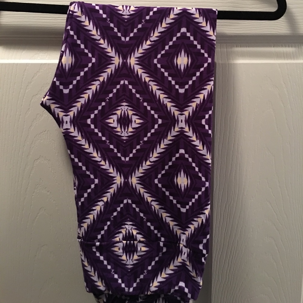 BN-no tags TC LulaRoe leggings