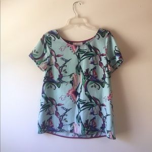 Keyhole Top