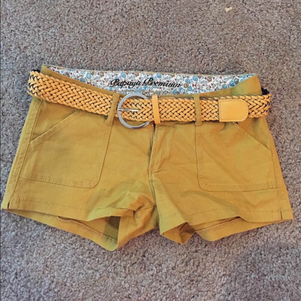 Mustard shorts with belt