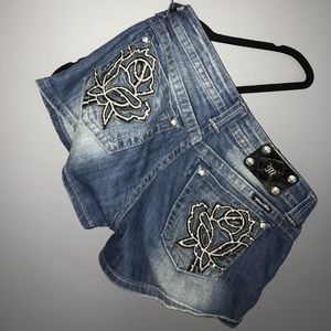 great condition Miss Me Rose Shorts