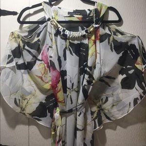 SOLD Cold shoulder top