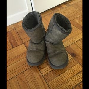 UGG Classic Short Boots