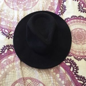 Black Vintage Fedora Hat