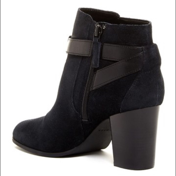 Cole Haan Womens Niles Bootie Size 10 - Picture 2 of 2