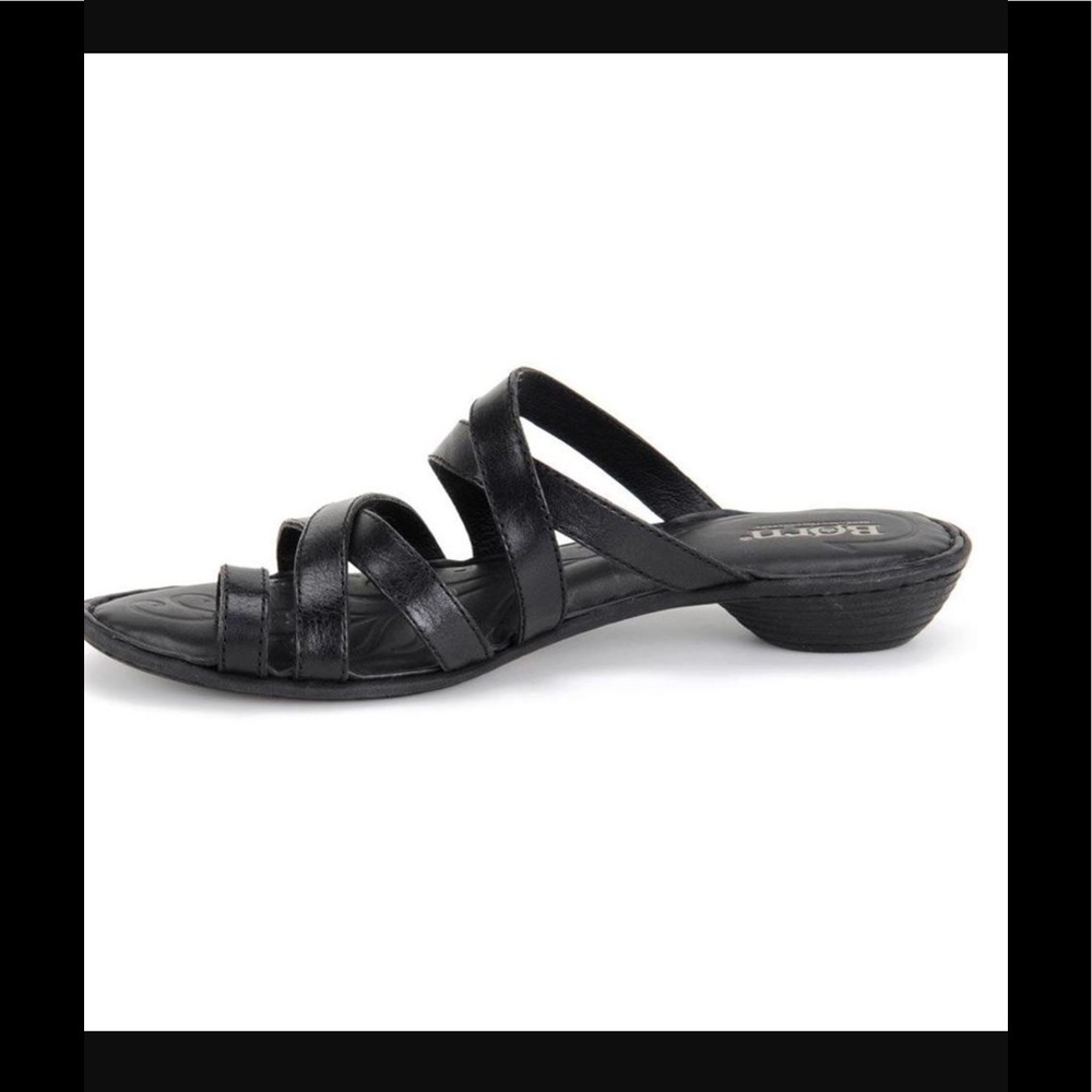 NWT Born Handcrafted Genuine Leather Sandals sz 8