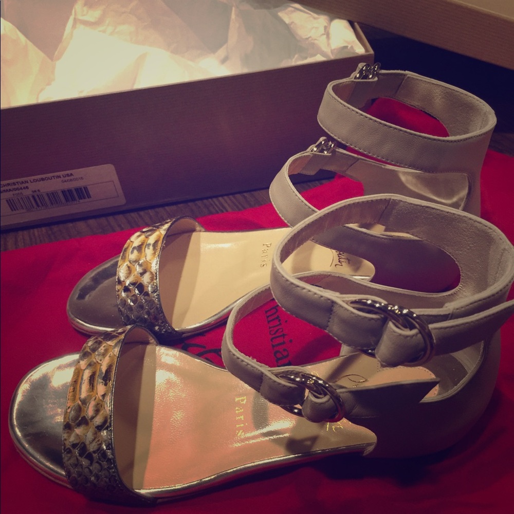 Brand new. With original box
