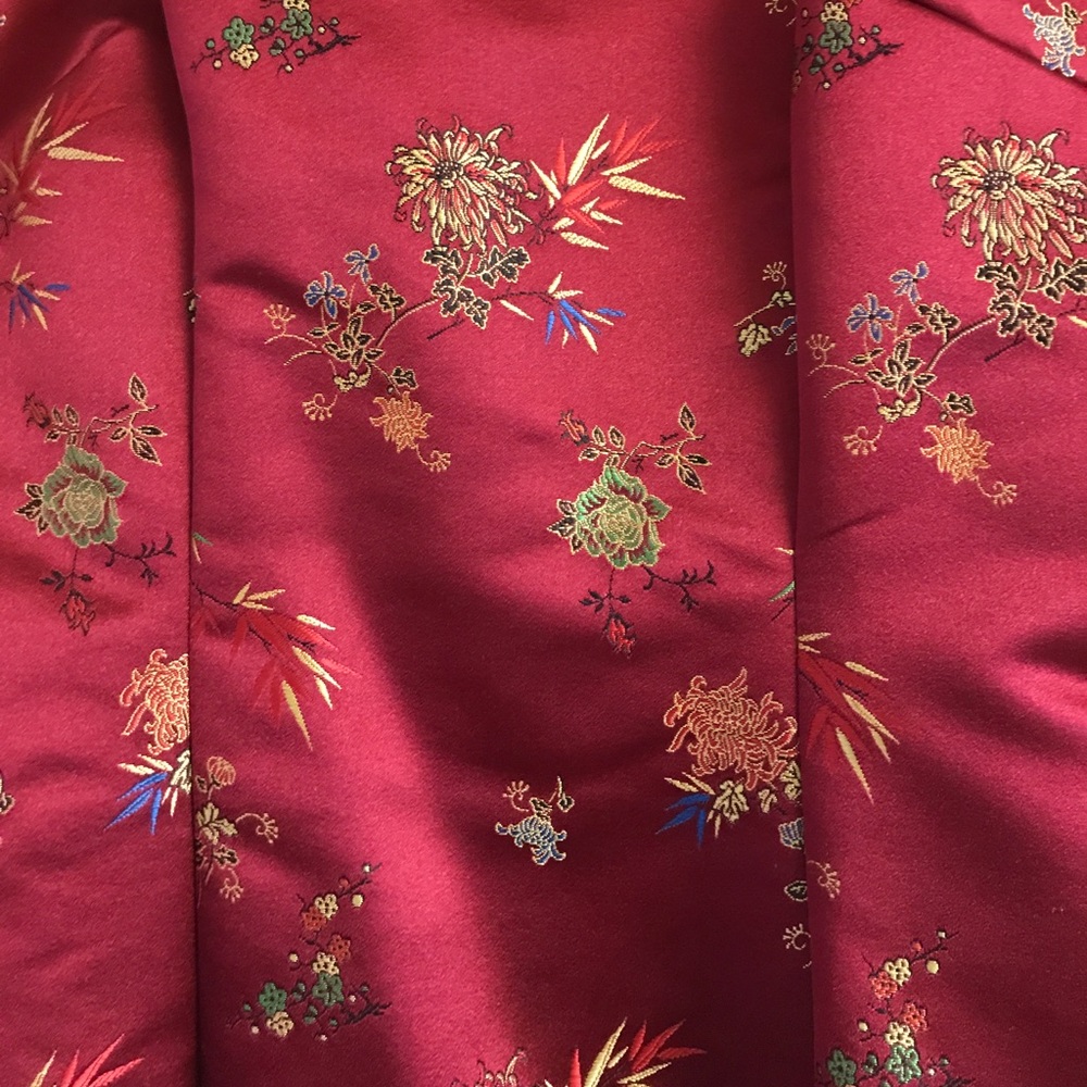 NWOT Adorable embroidered dress!!!