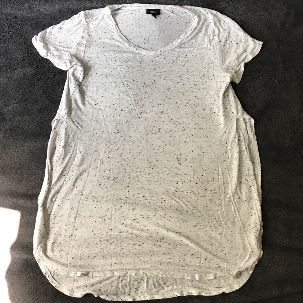 White t shirt