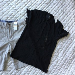 NWT! BR V-neck men's tee shirt