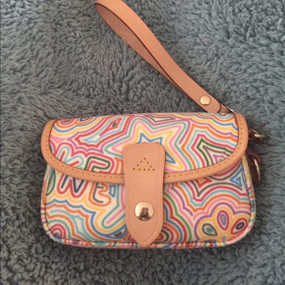 Dooney & Bourke wristlet