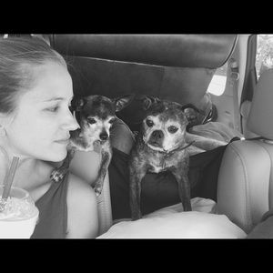 Meet your Posher, Leigh