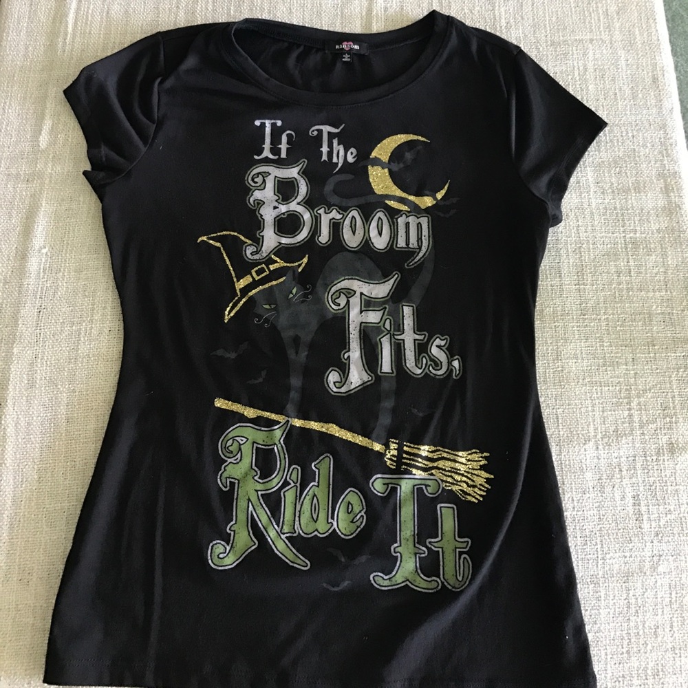 Never worn cotton T