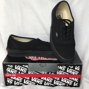 NEW Black Vans