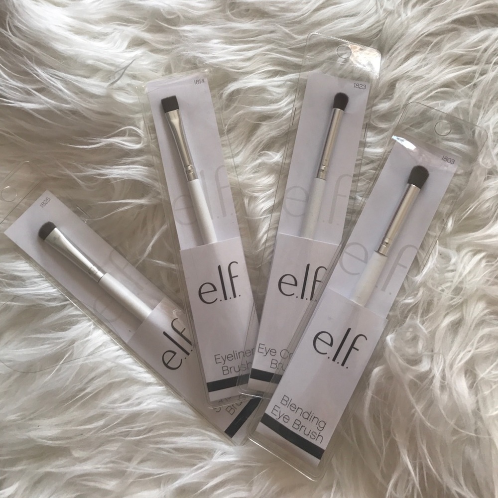 E.L.F Brush. NWT.