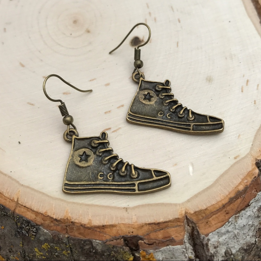 Retro 80’s Converse Earrings - Picture 2 of 3