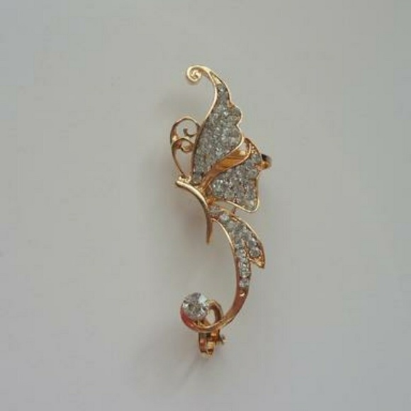New Butterfly gold ear cuff, crystal ear cuff - Picture 2 of 4