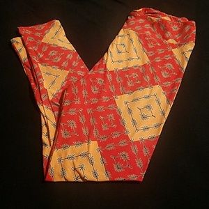 Tc leggings arrows fits size 12-20