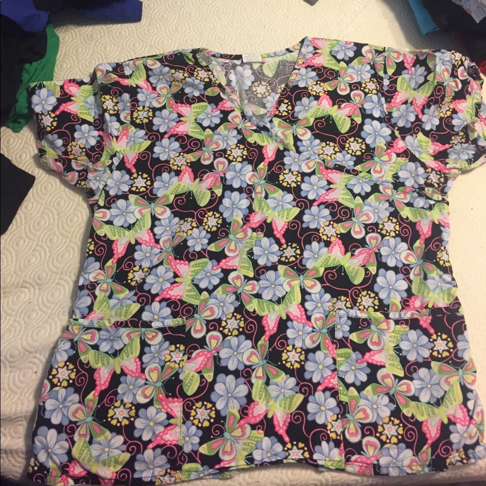 Scrub top