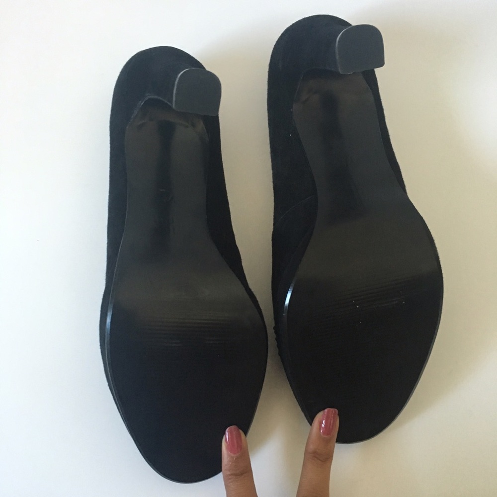 Betts Peep Toe Flower Suede Heels - Picture 3 of 5
