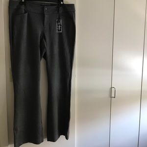 Torrid Ponte Pants BNWT SZ 22T