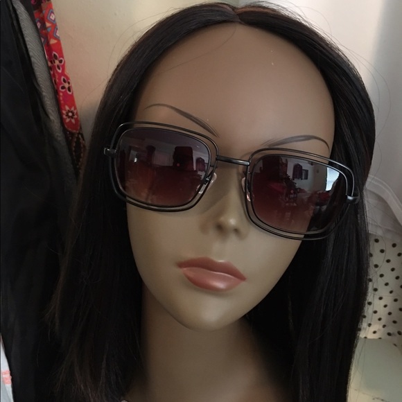 Frames of life! A treat in sunglasses 😎 - Picture 3 of 4