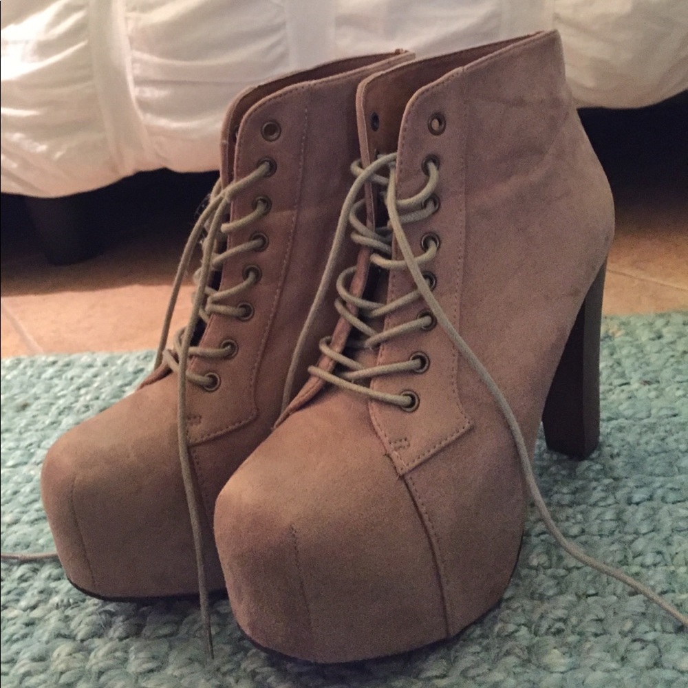 (OFFERS WELCOME) Lace Up Heeled Boots size 10