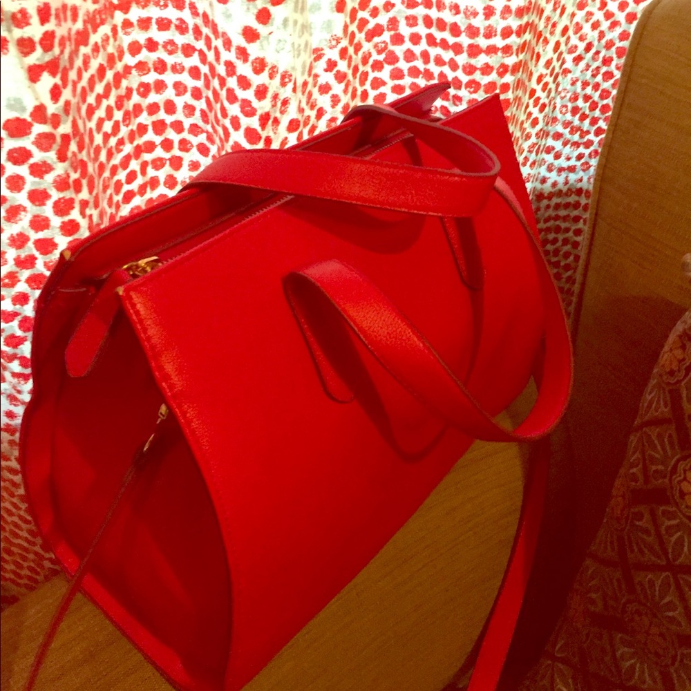 Crossboady purse!