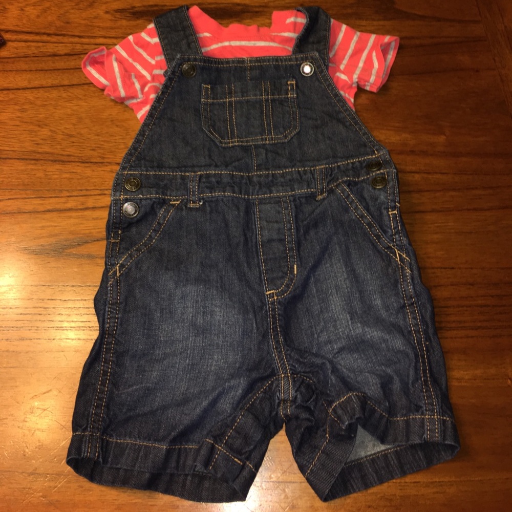Boys Overall 2 piece set Carter's
