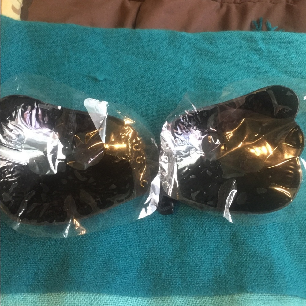 Backless Strapless Bra - Picture 7 of 7