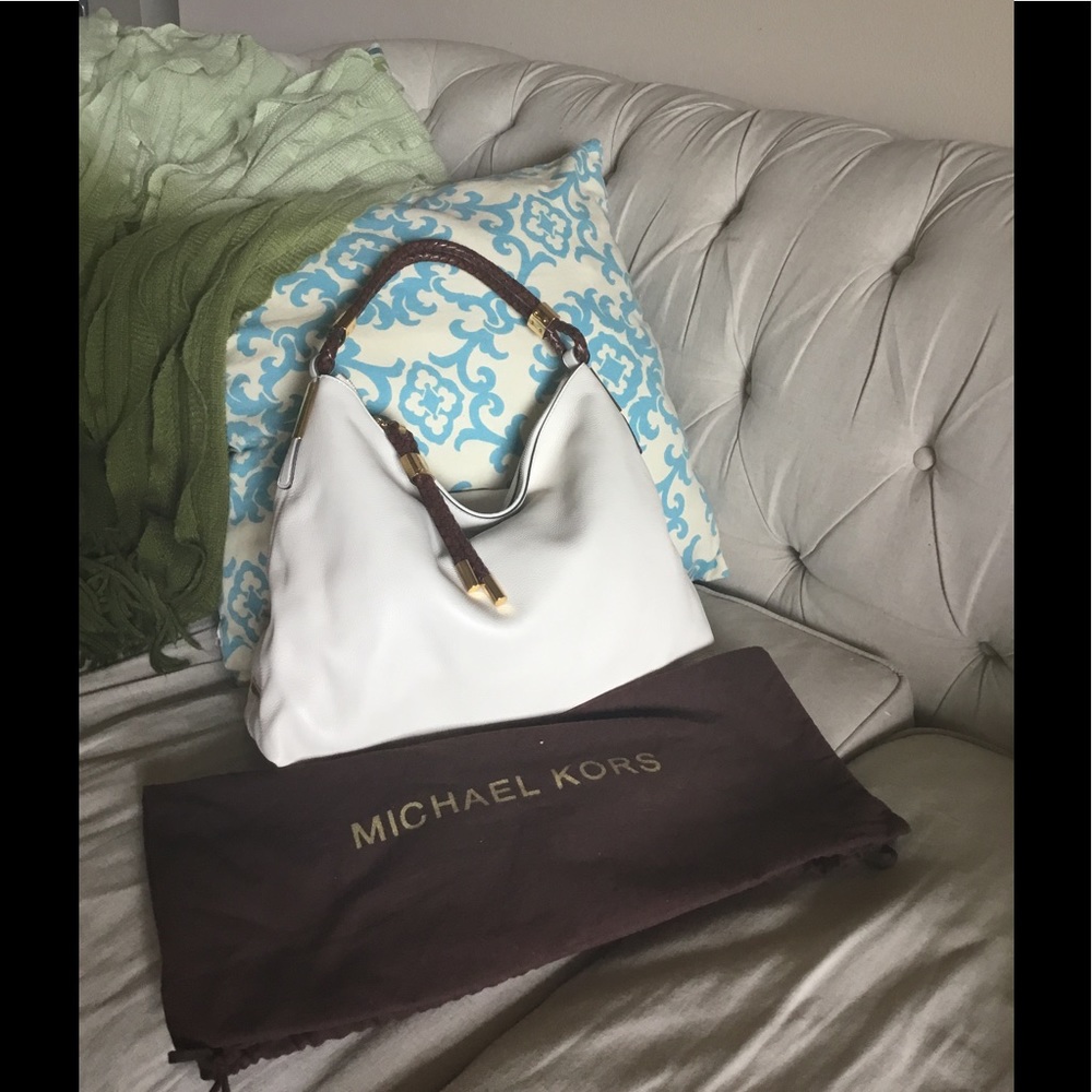 Michael Kors Skorpios Leather Hobo